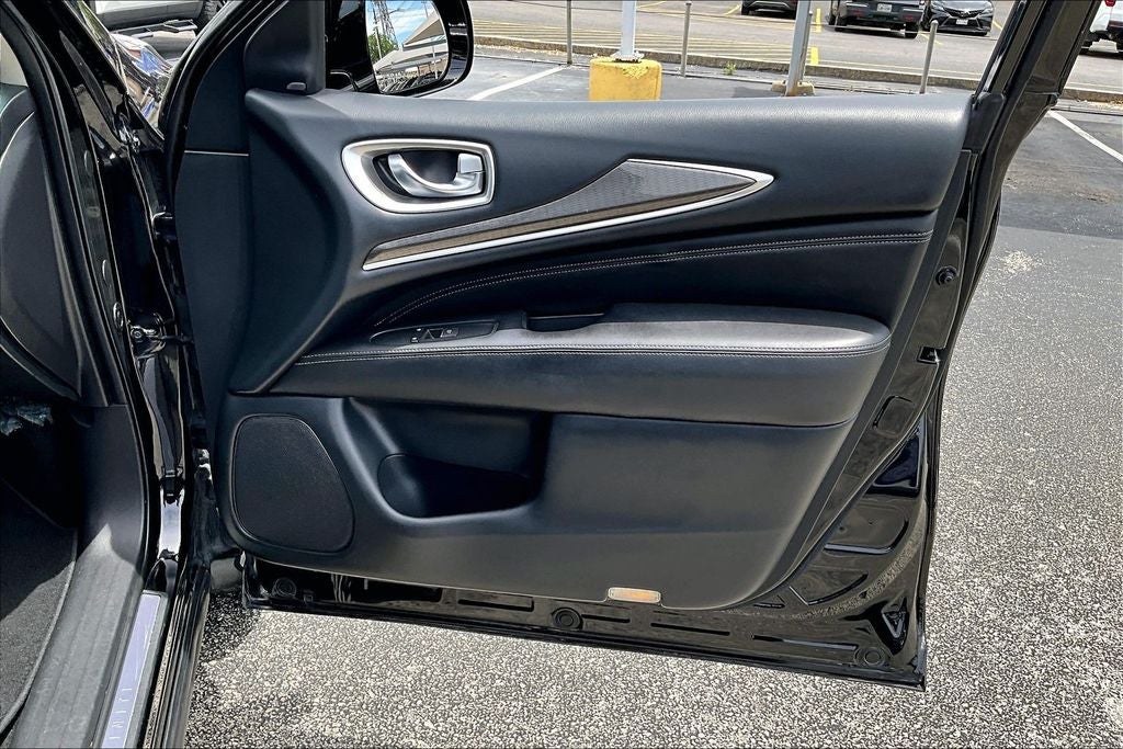 2019 INFINITI QX60 PURE