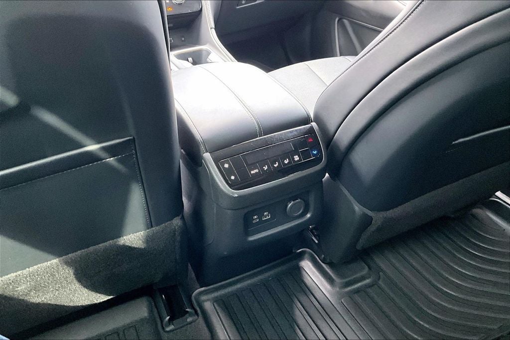 2023 INFINITI QX60 PURE