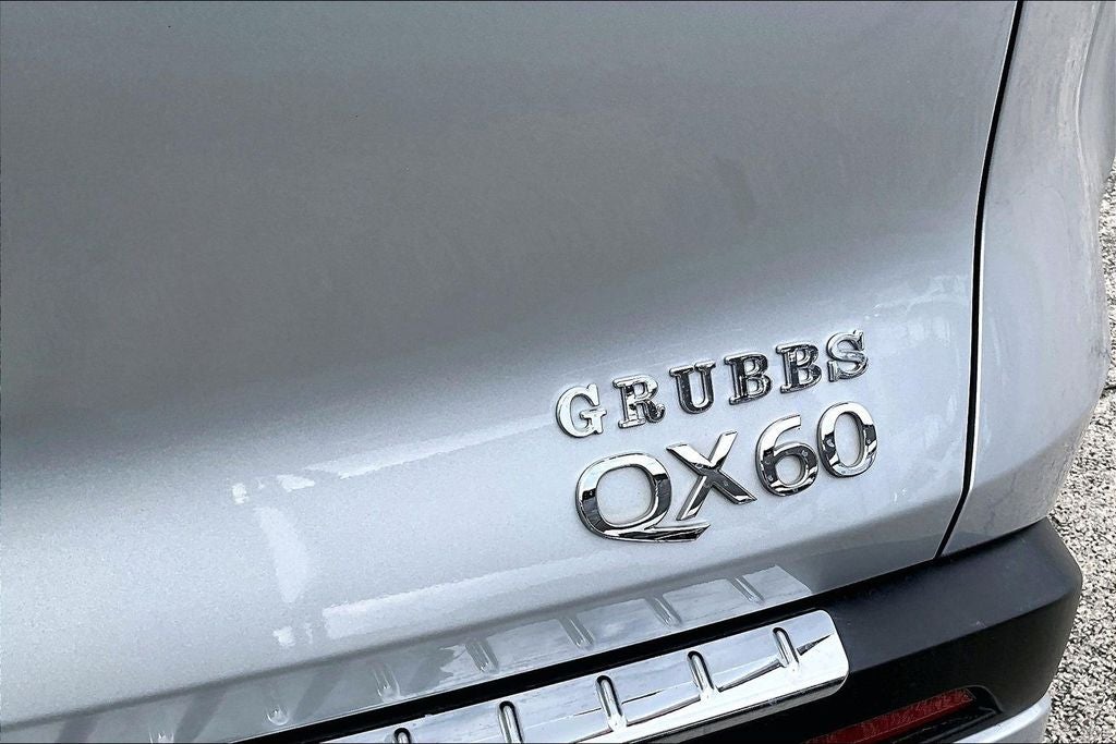2023 INFINITI QX60 PURE