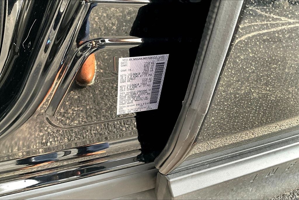 2023 INFINITI QX60 PURE