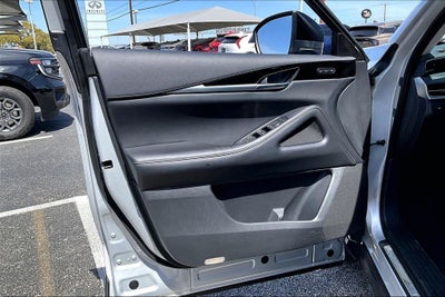 2023 INFINITI QX60 PURE