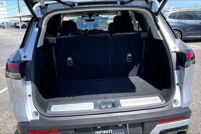 2023 INFINITI QX60 PURE