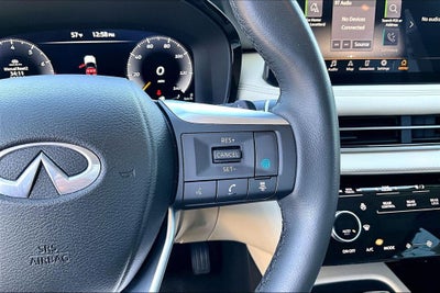 2023 INFINITI QX60 LUXE