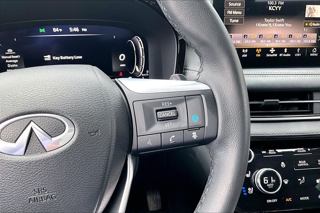 2023 INFINITI QX60 LUXE