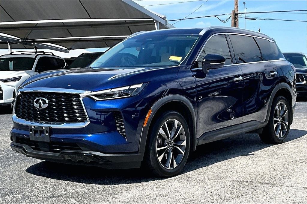 2023 INFINITI QX60 LUXE