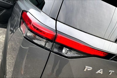 2024 Nissan Pathfinder S