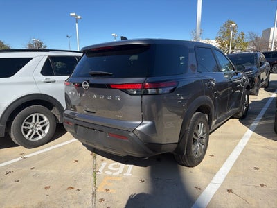 2024 Nissan Pathfinder S