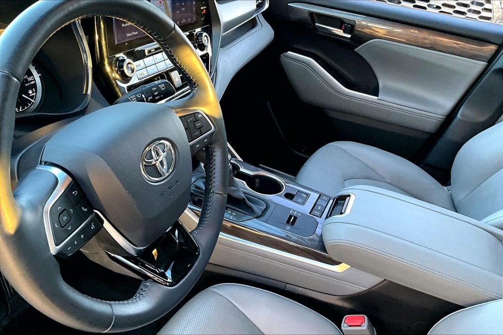 2021 Toyota Highlander Limited