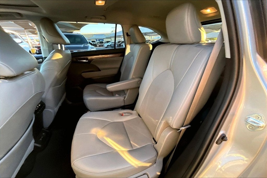 2021 Toyota Highlander Limited