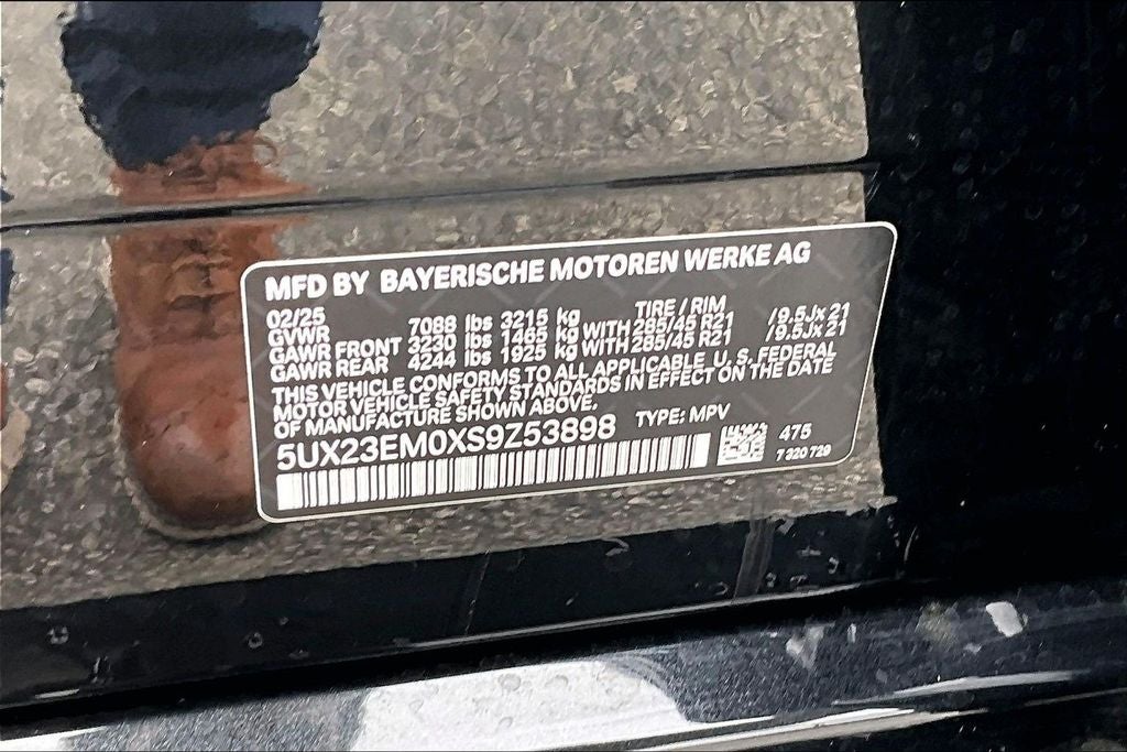 2025 BMW X7 xDrive40i