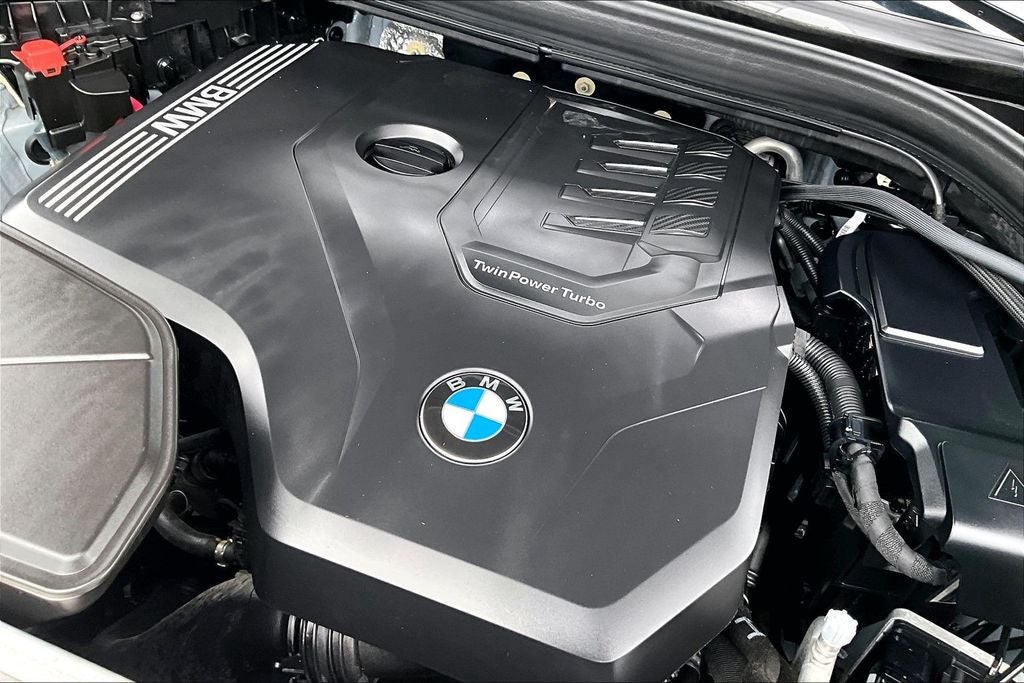 2025 BMW X4 xDrive30i