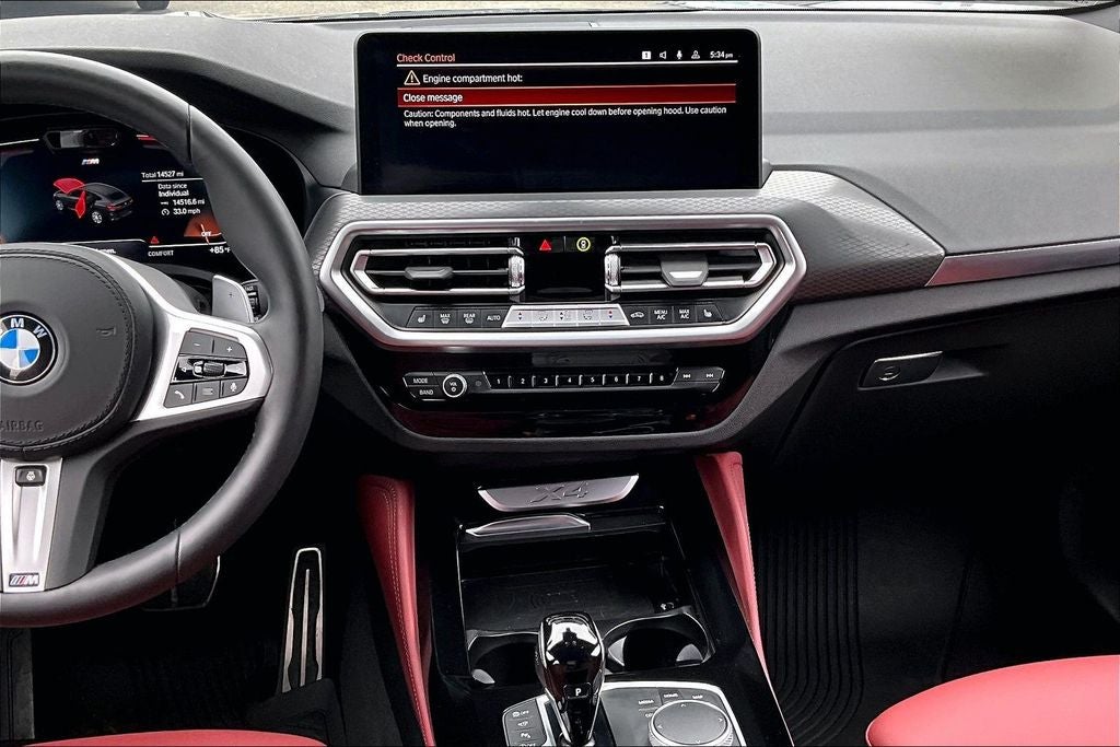 2025 BMW X4 xDrive30i