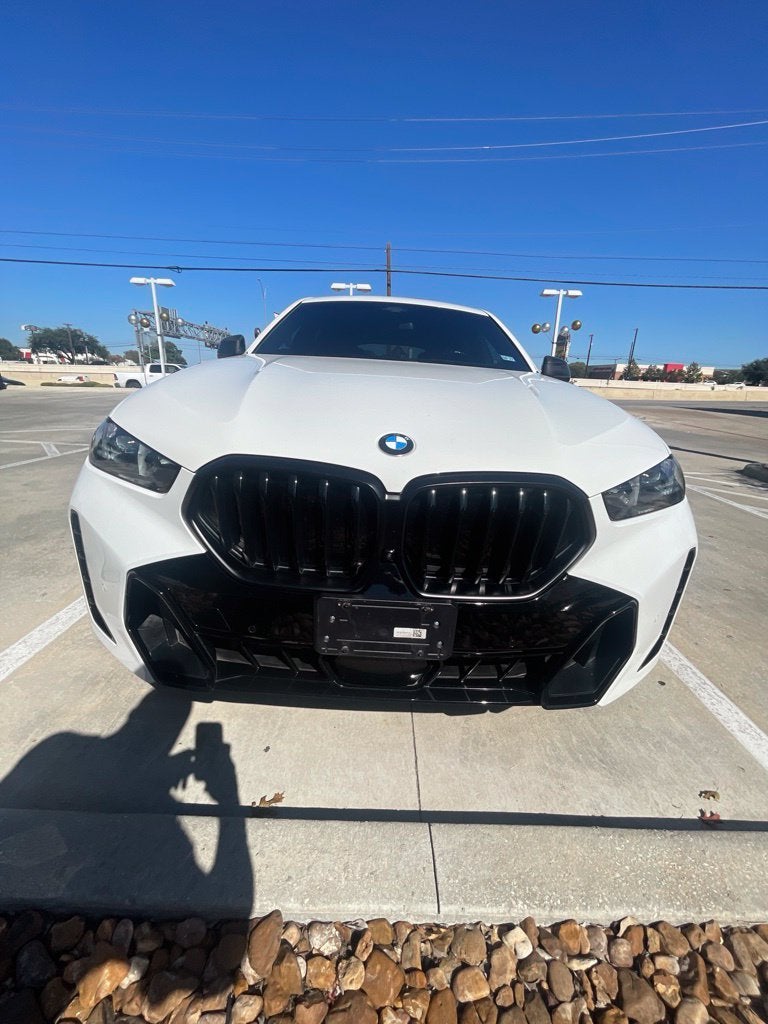 2024 BMW X6 xDrive40i