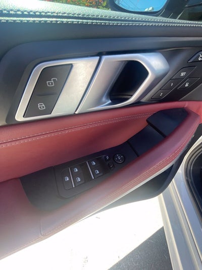 2024 BMW X6 xDrive40i