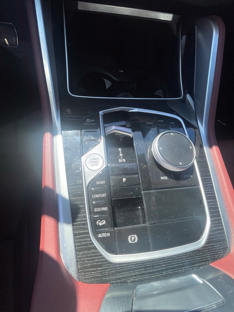 2024 BMW X6 xDrive40i
