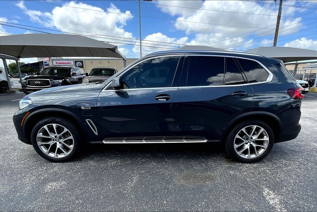 2022 BMW X5 xDrive45e