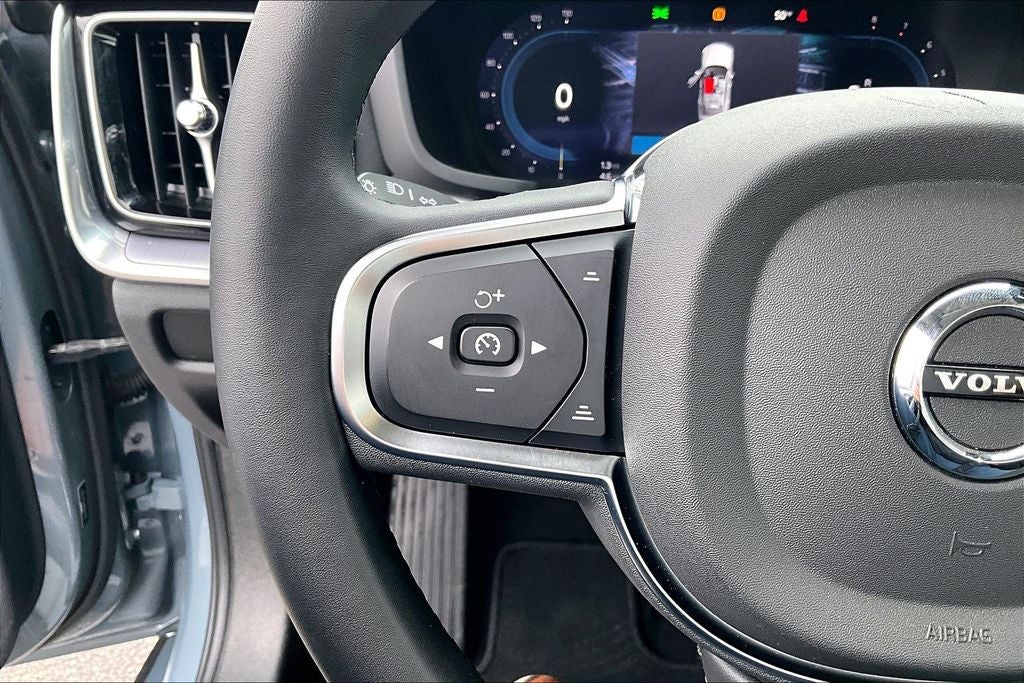 2024 Volvo S60 B5 Core Dark Theme