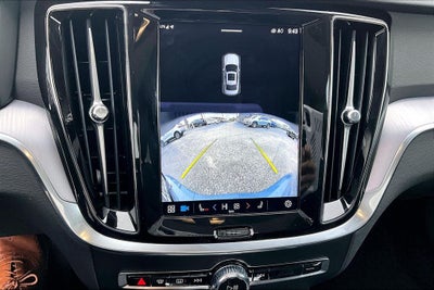 2024 Volvo S60 B5 Core Dark Theme