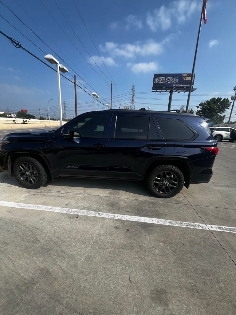 2024 Toyota Sequoia SR5