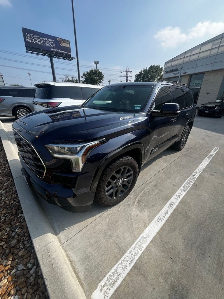 2024 Toyota Sequoia SR5