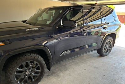 2024 Toyota Sequoia SR5