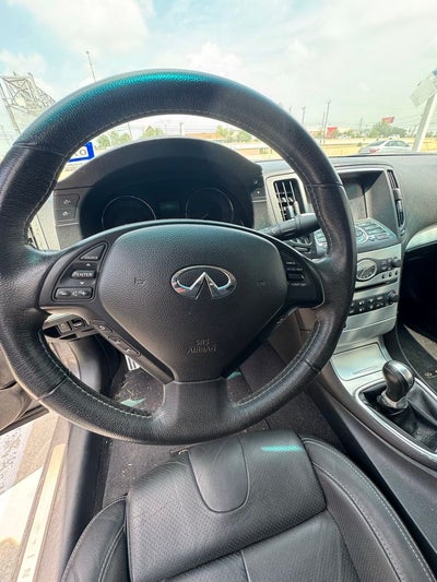 2015 INFINITI Q60 S