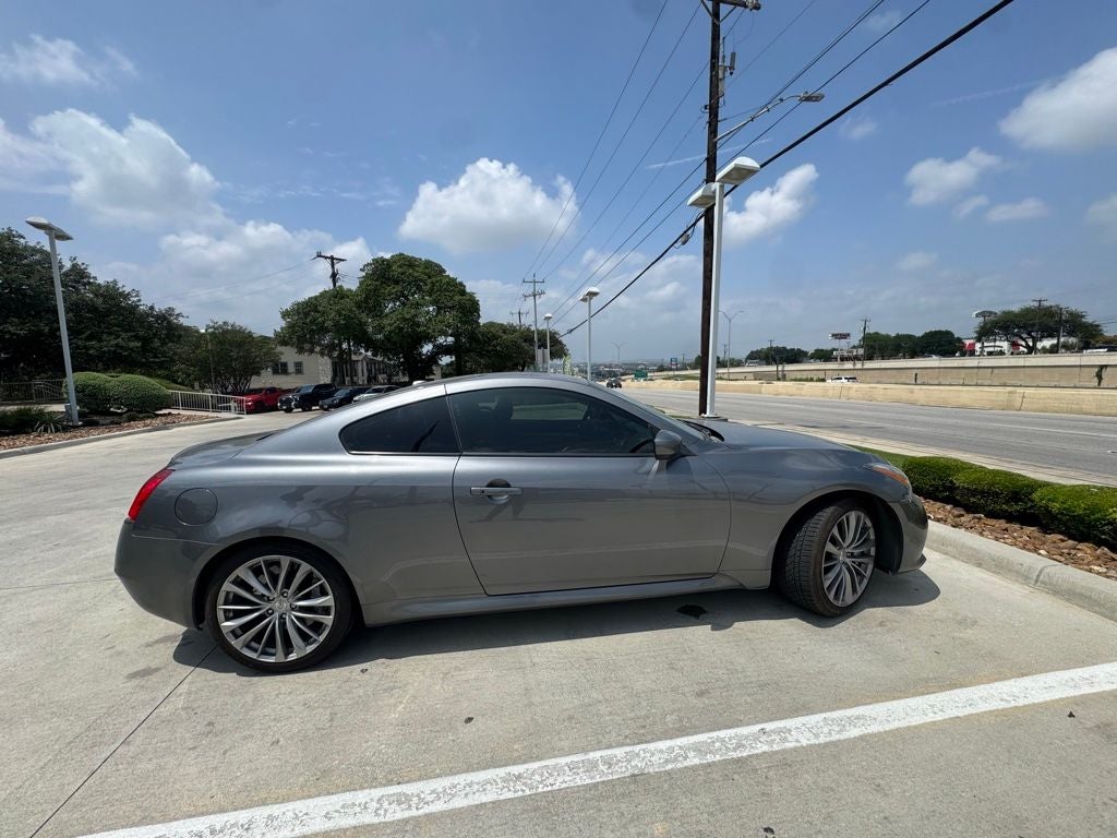 2015 INFINITI Q60 S