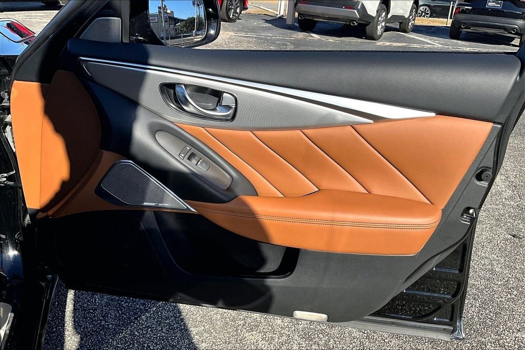 2023 INFINITI Q50 LUXE