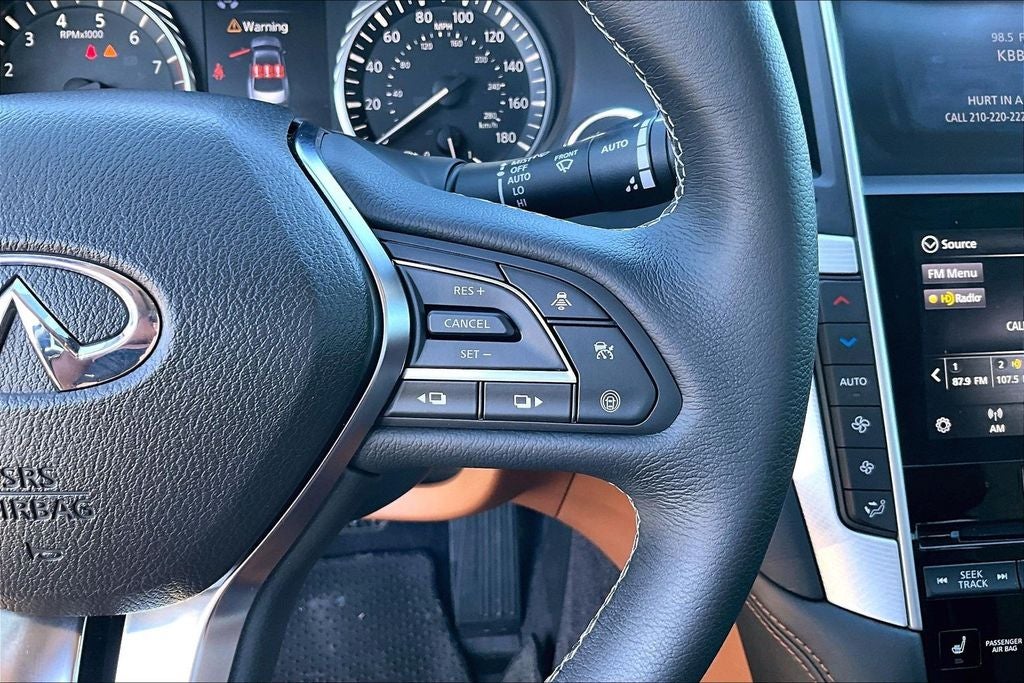 2023 INFINITI Q50 LUXE