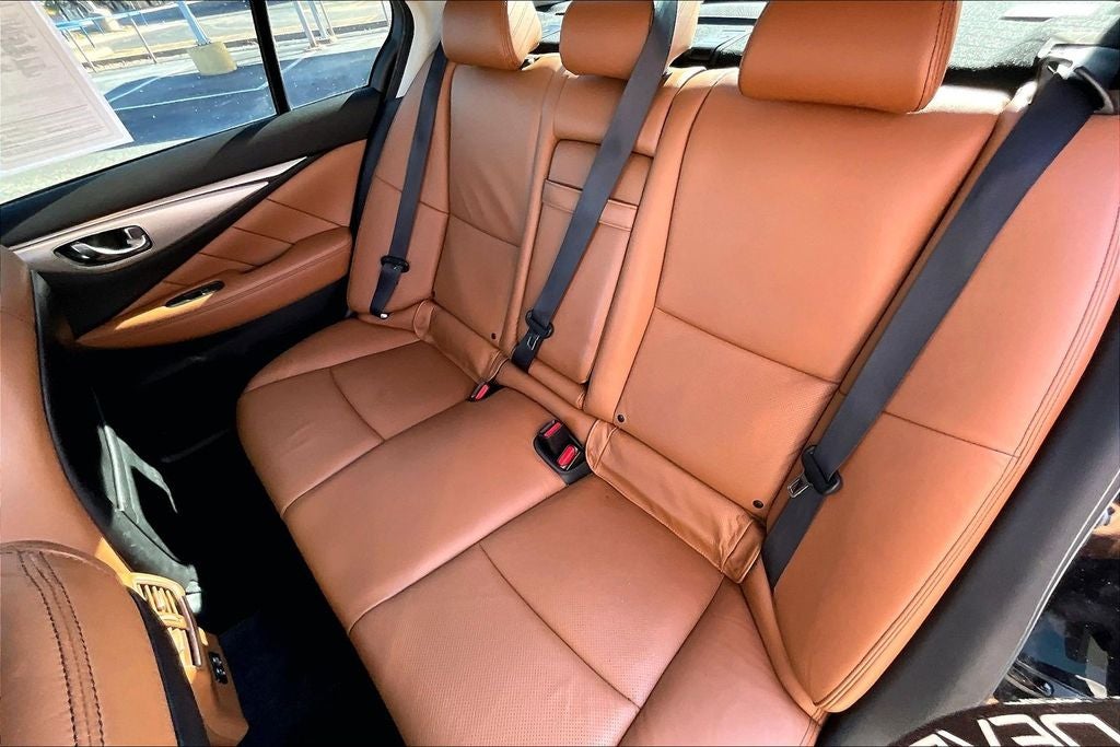 2023 INFINITI Q50 LUXE