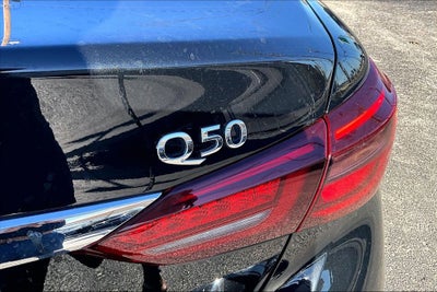 2023 INFINITI Q50 LUXE