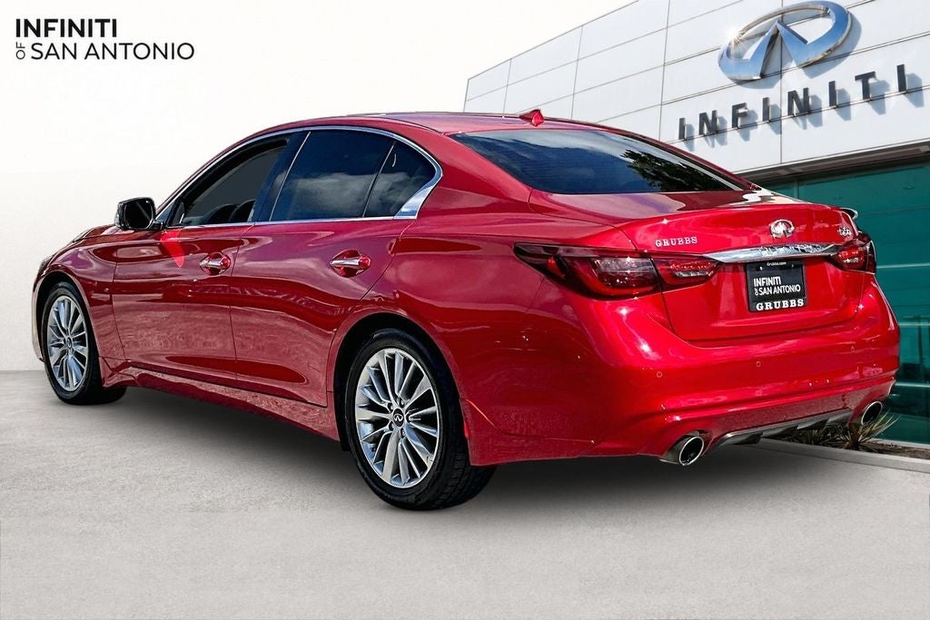 2023 INFINITI Q50 LUXE