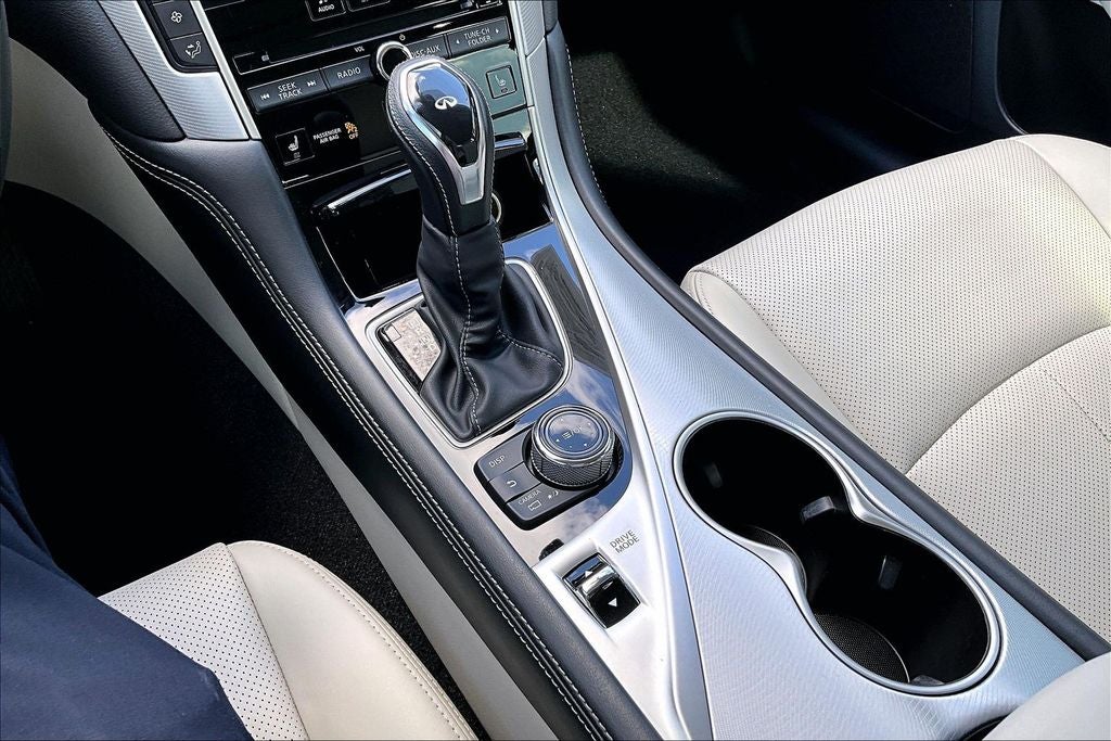 2023 INFINITI Q50 LUXE