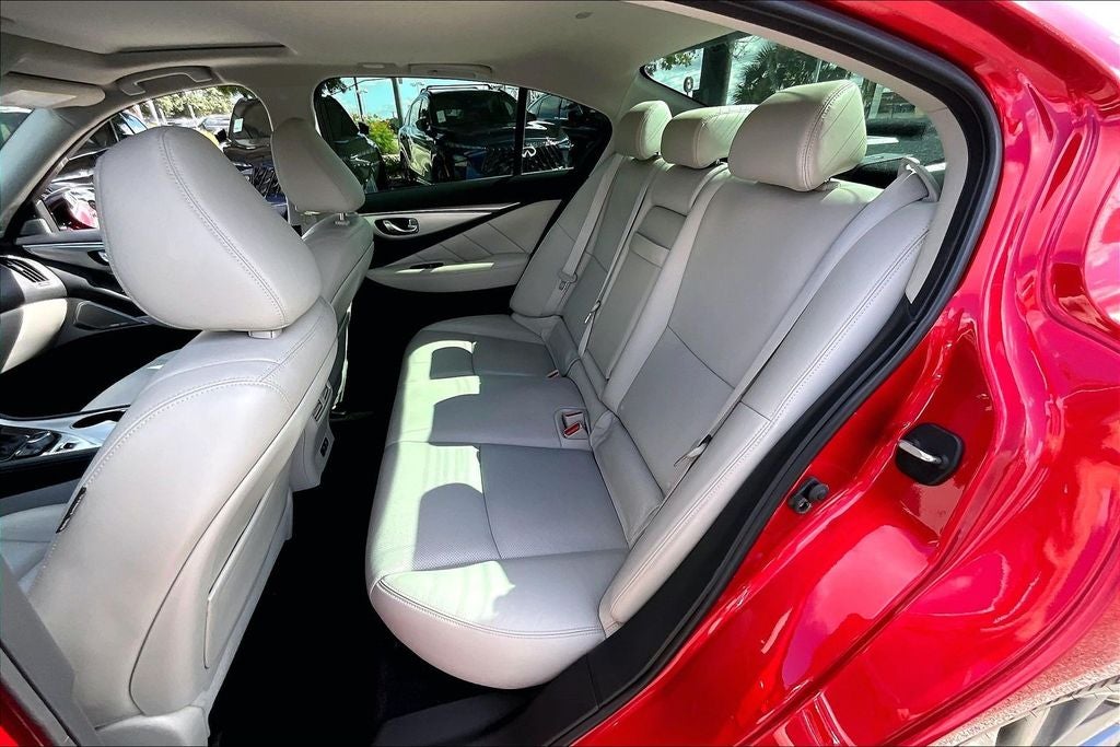 2023 INFINITI Q50 LUXE