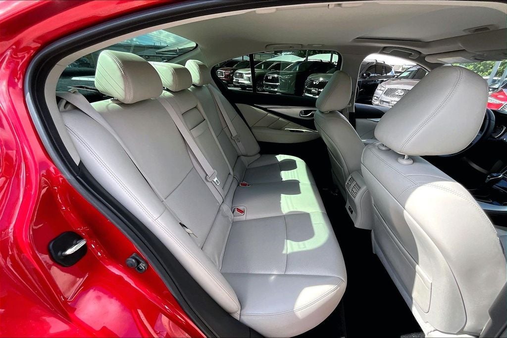 2023 INFINITI Q50 LUXE