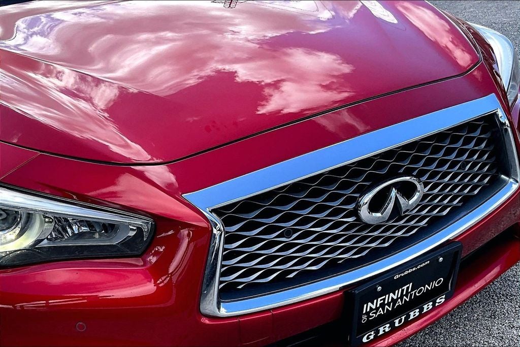2023 INFINITI Q50 LUXE