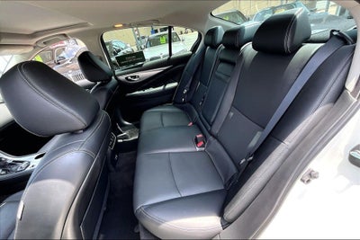 2023 INFINITI Q50 LUXE