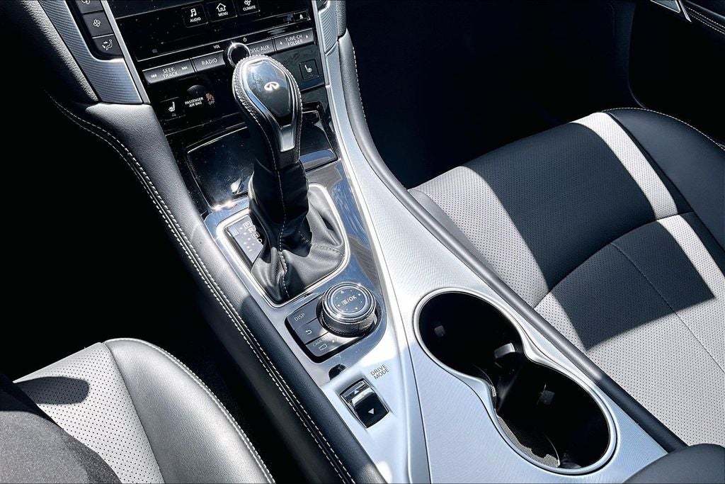2023 INFINITI Q50 LUXE