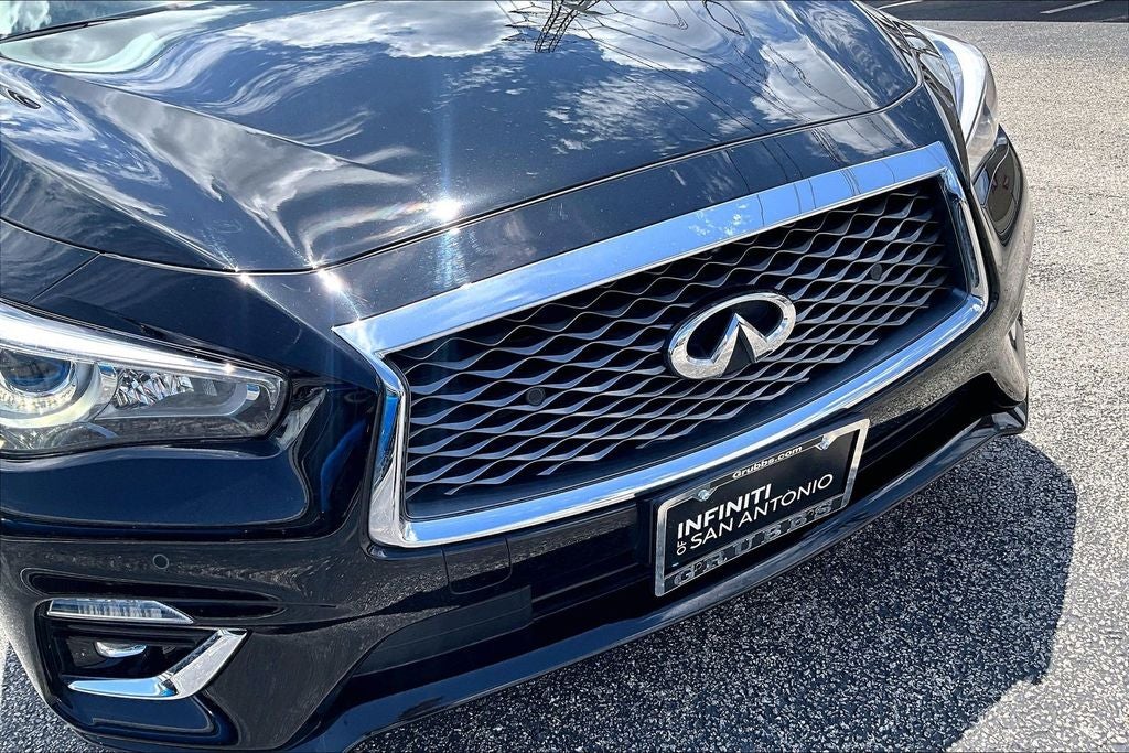 2023 INFINITI Q50 LUXE