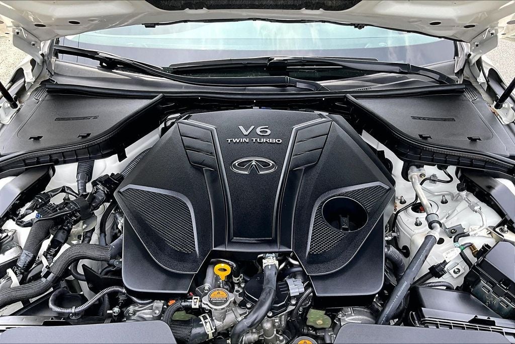 2023 INFINITI Q50 LUXE