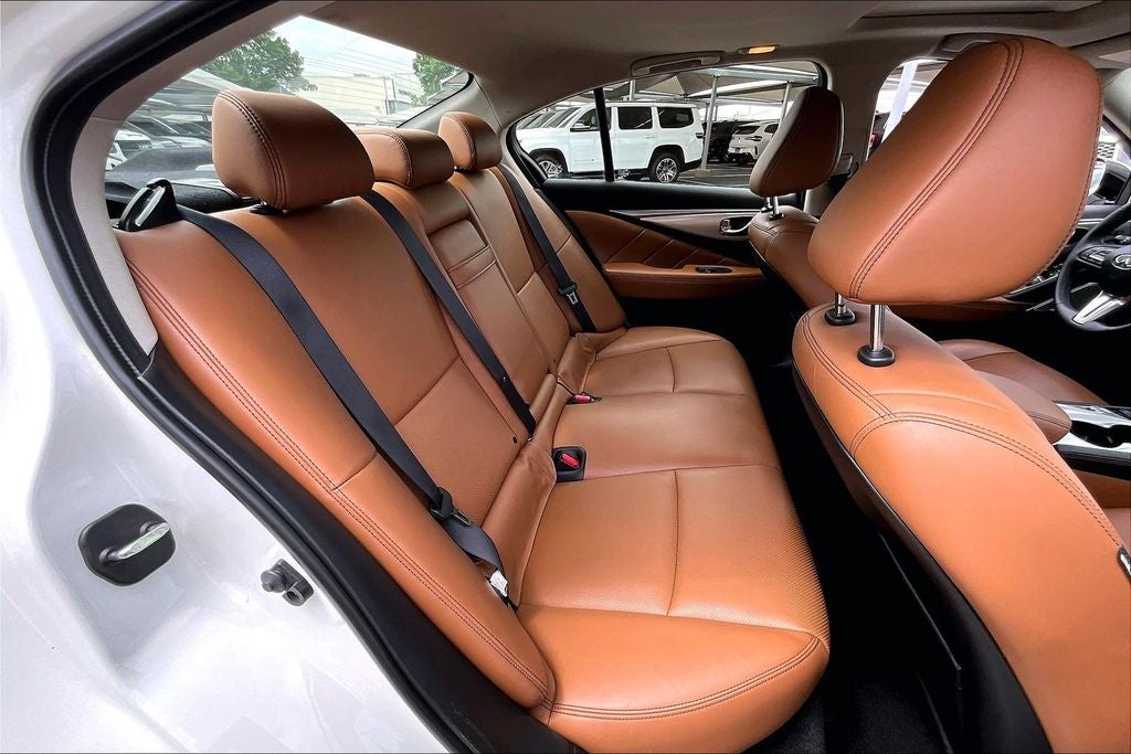 2023 INFINITI Q50 LUXE