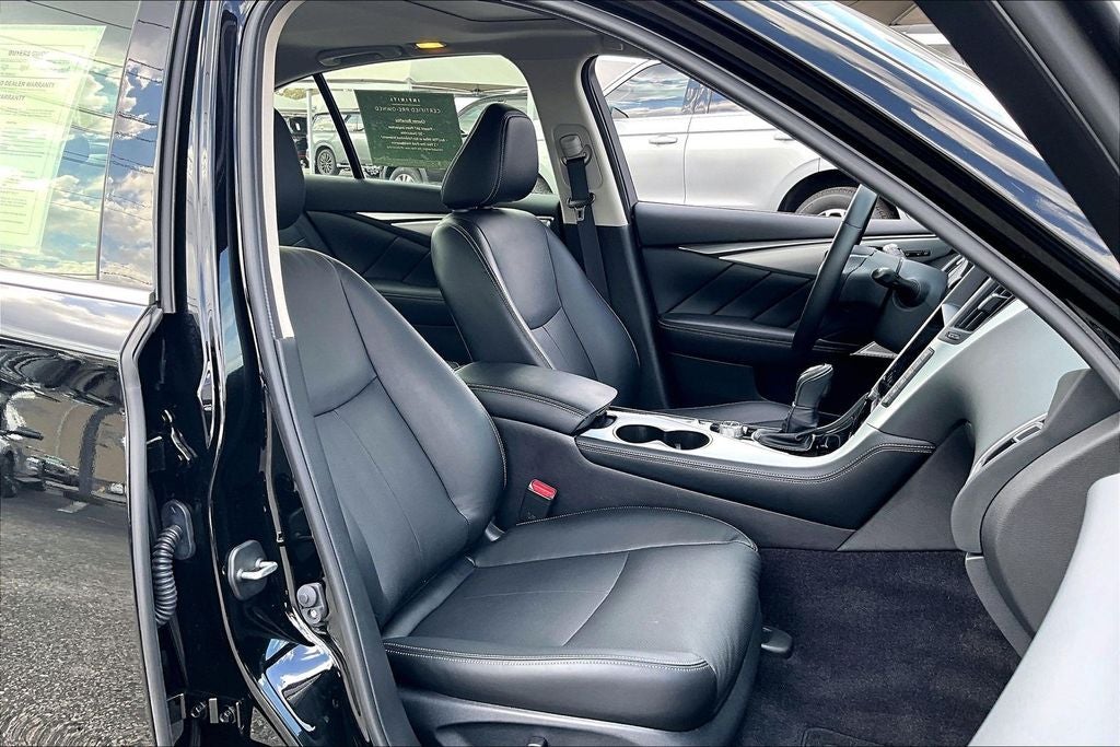 2024 INFINITI Q50 LUXE