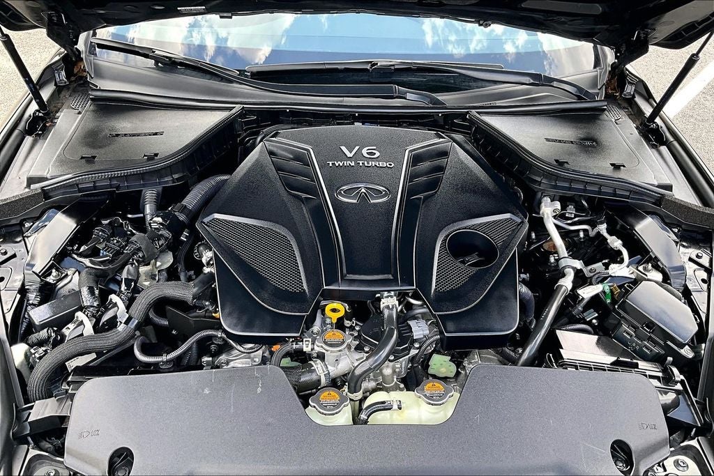 2024 INFINITI Q50 LUXE