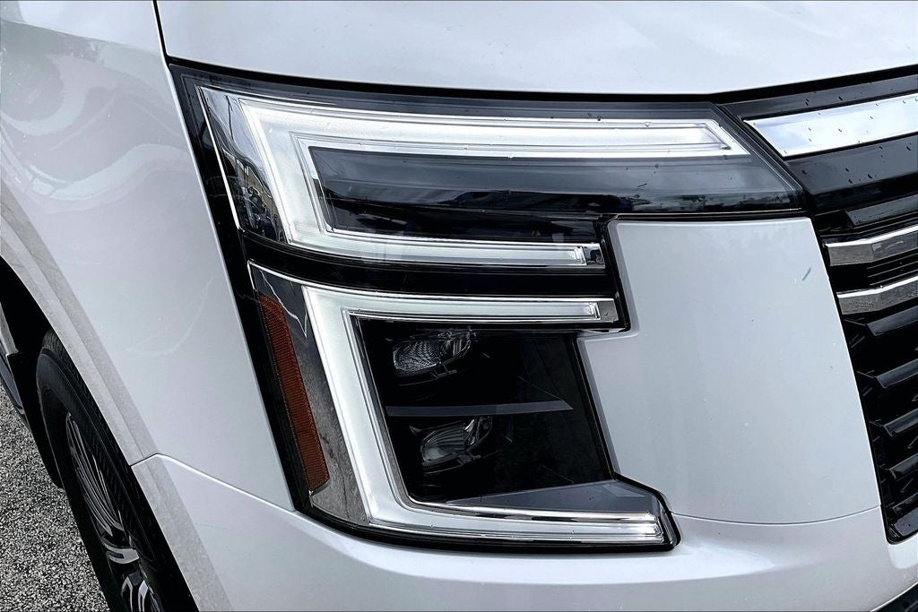 2025 Nissan Armada Platinum