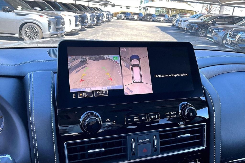 2024 INFINITI QX80 Premium Select