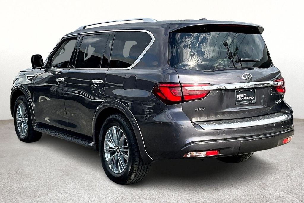 2024 INFINITI QX80 LUXE