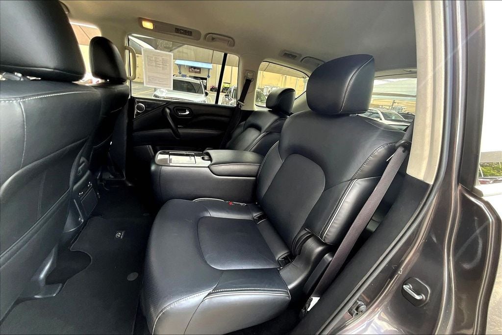 2024 INFINITI QX80 LUXE