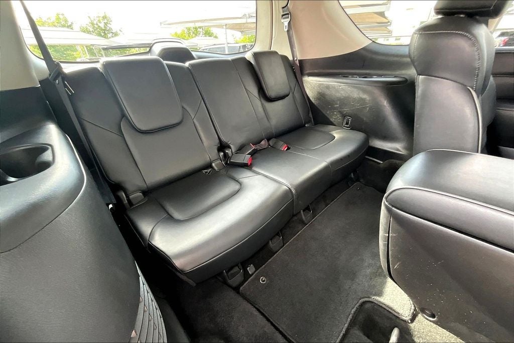 2024 INFINITI QX80 LUXE