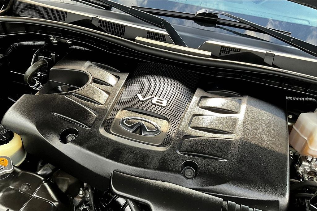 2024 INFINITI QX80 LUXE