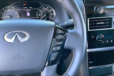 2023 INFINITI QX80 Premium Select